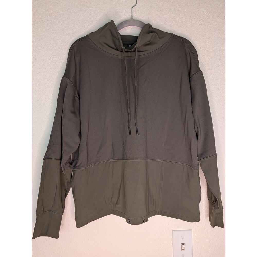 Athleta Pranayama Two-Tone Green Funnel Neck Sweatshirt M Athleisure Activewear